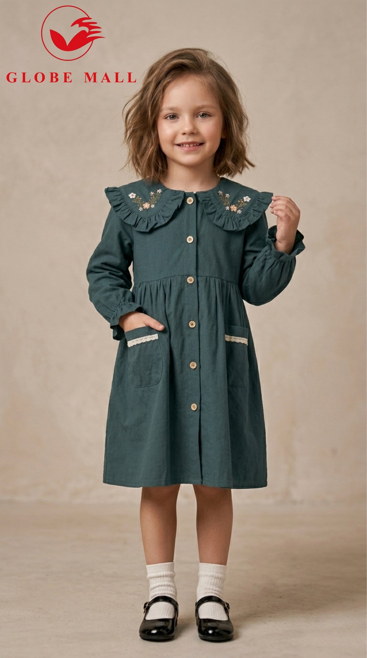 Vintage Scalloped Peter Pan Shirt Dress