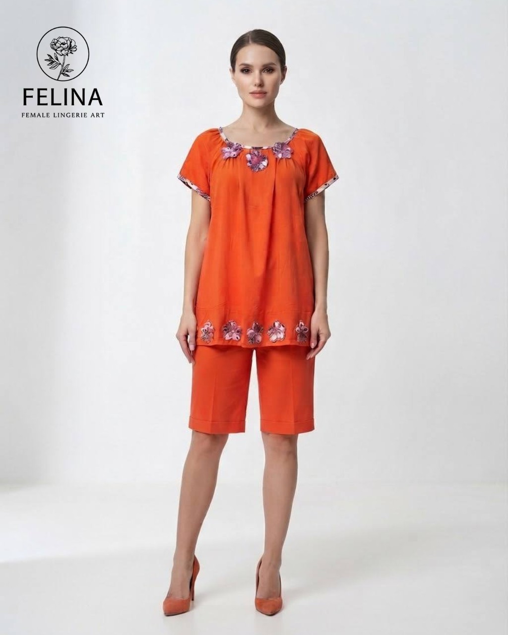 Women's Floral Appliqué Short Sleeve Nightdress