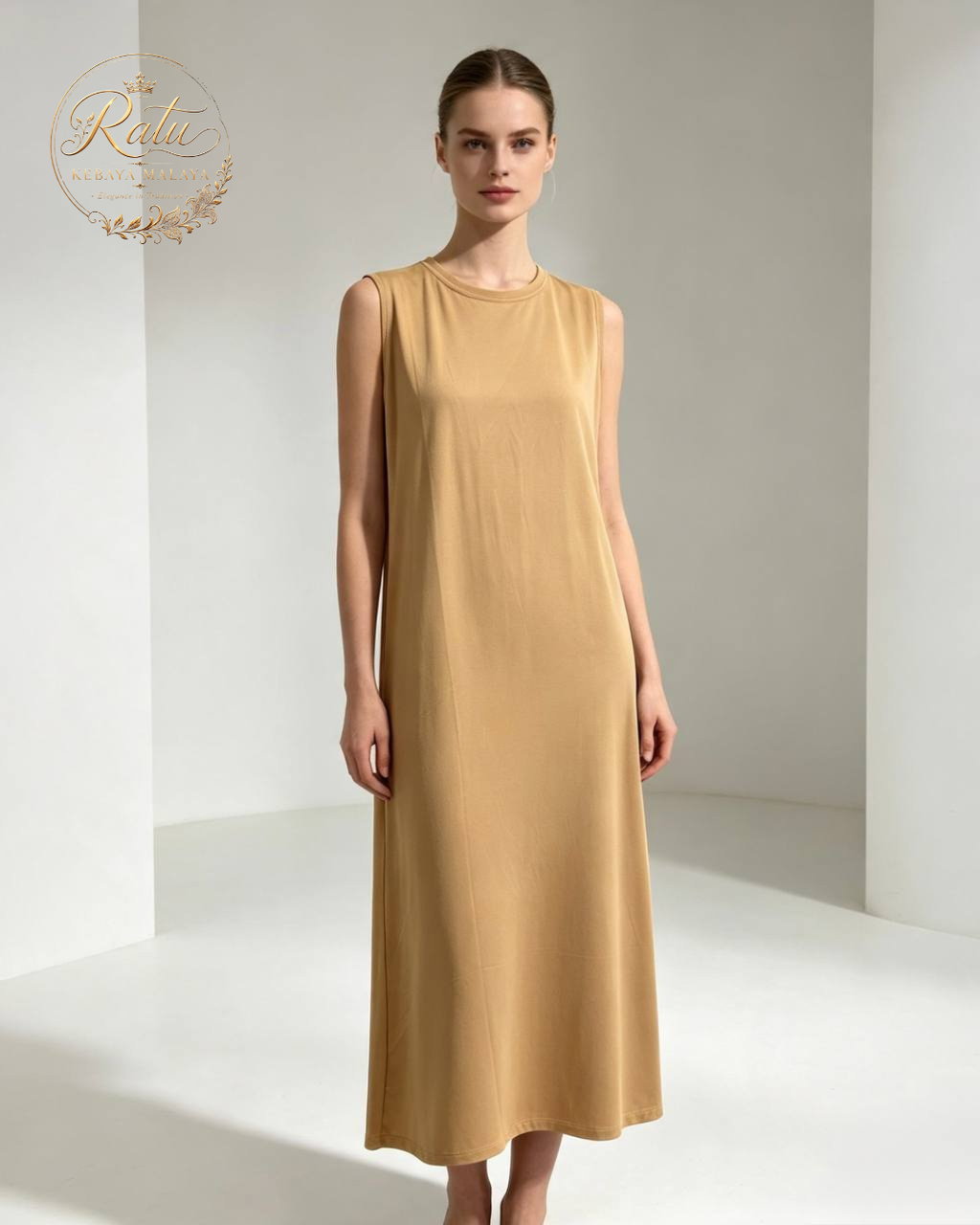 Women's Plain Sleeveless Long Nightdress